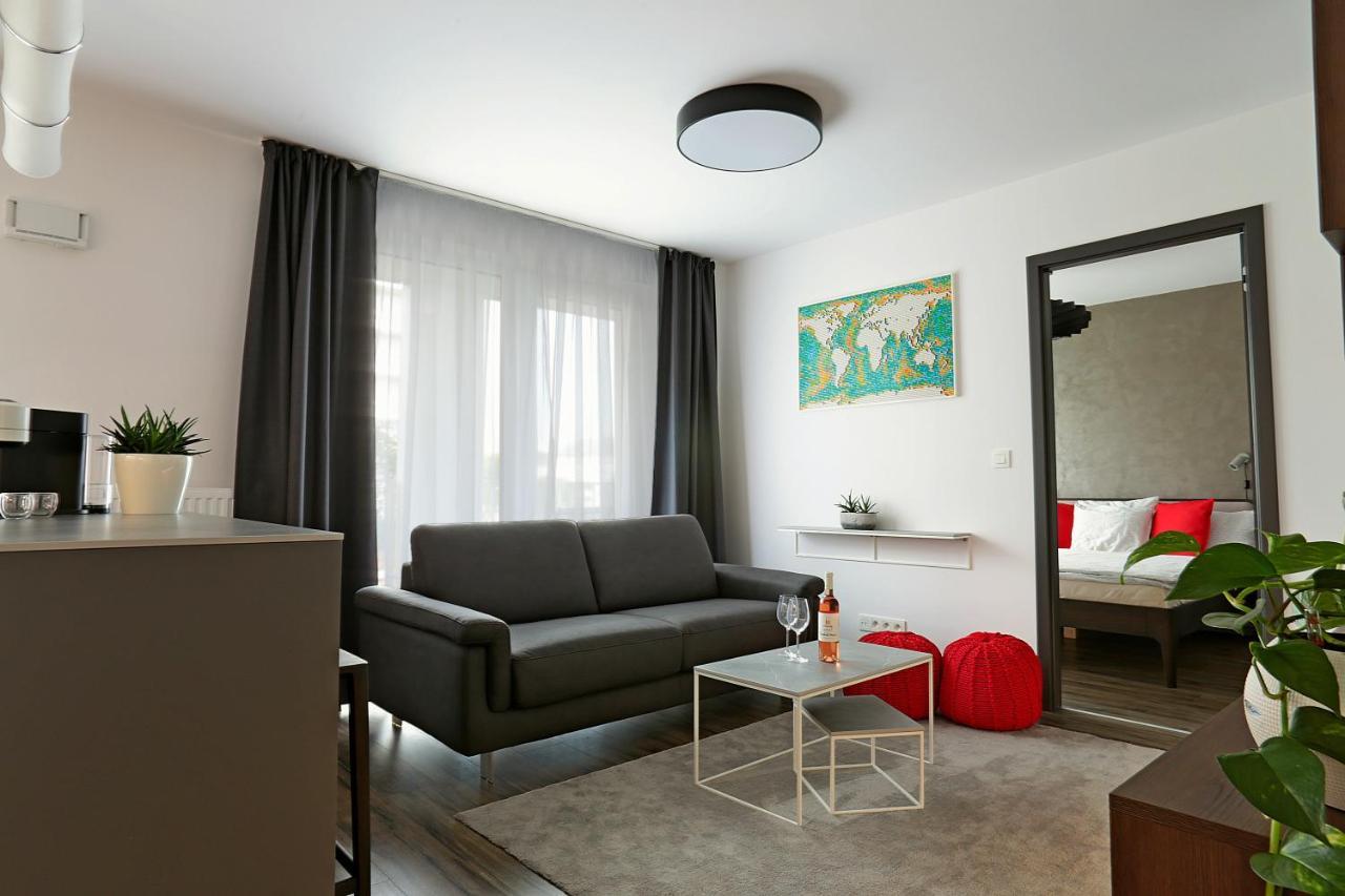 Modern Apartment Near The City Centre Urban 브라티슬라바 외부 사진